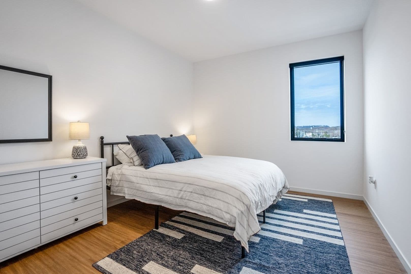 Eau Claire Apartment: 100 N Farwell Street