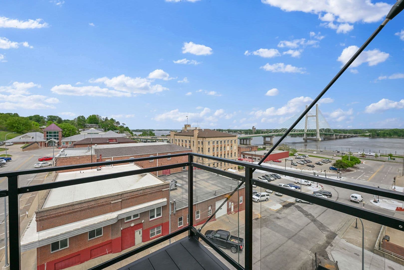 Burlington Apartment: 424 North 3rd Street