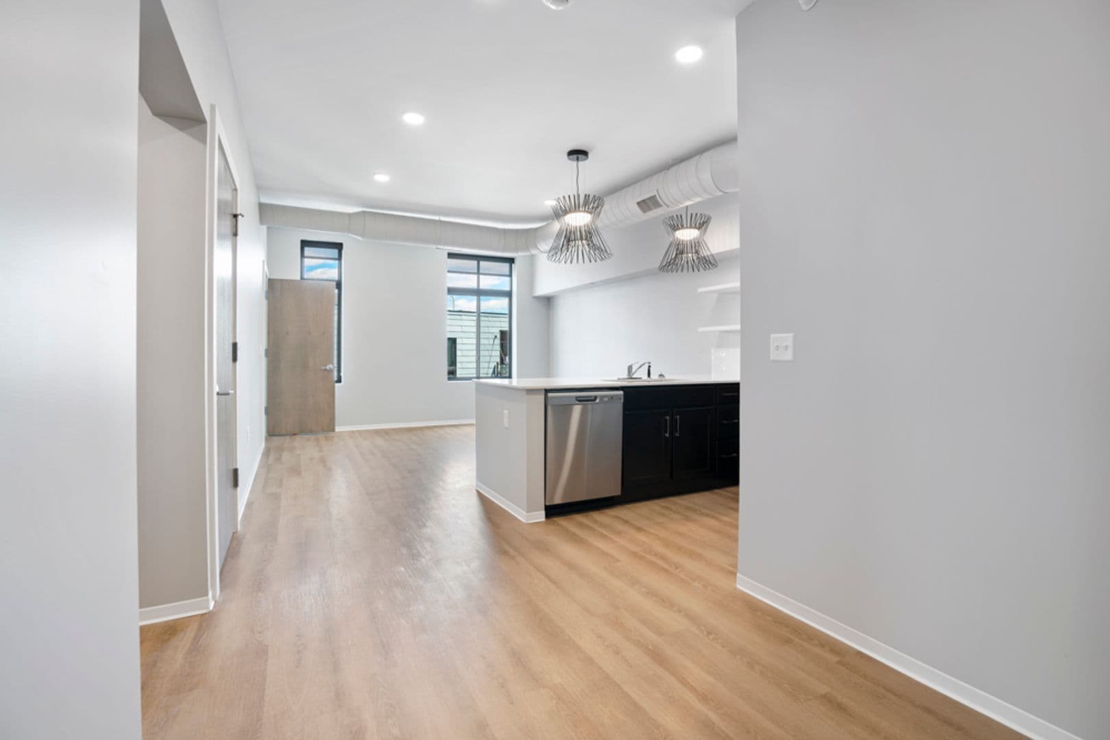 Stevens Point Apartment: 1020 Centerpoint Drive
