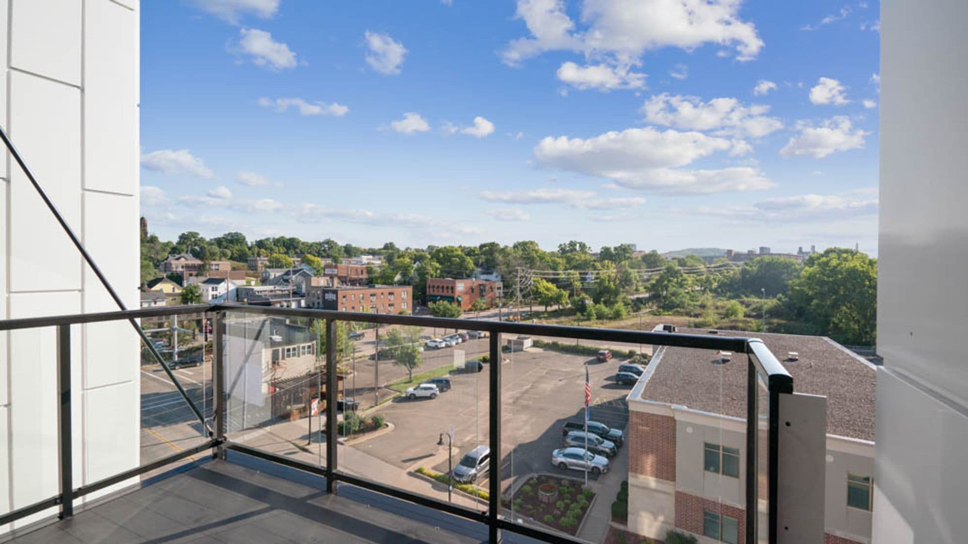 Eau Claire Apartment: 100 N Farwell Street