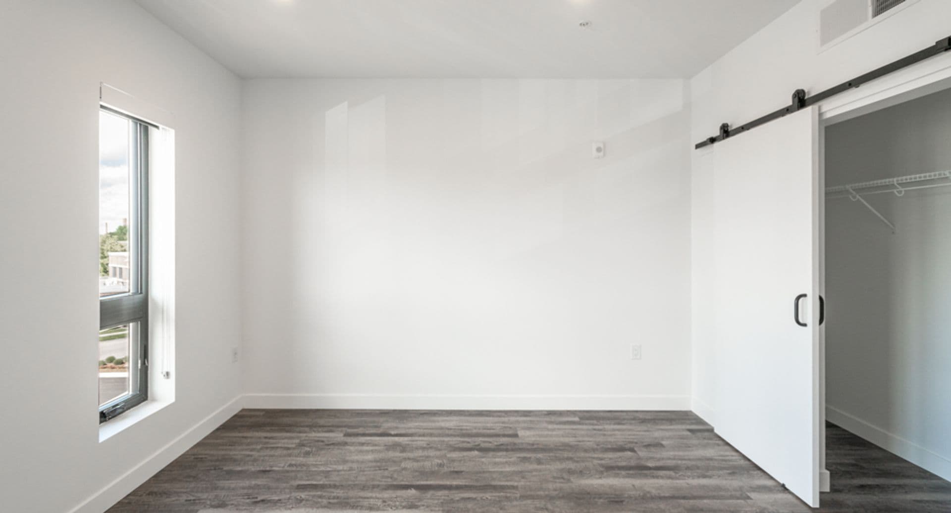 Oshkosh Apartment: 155 Jackson Street