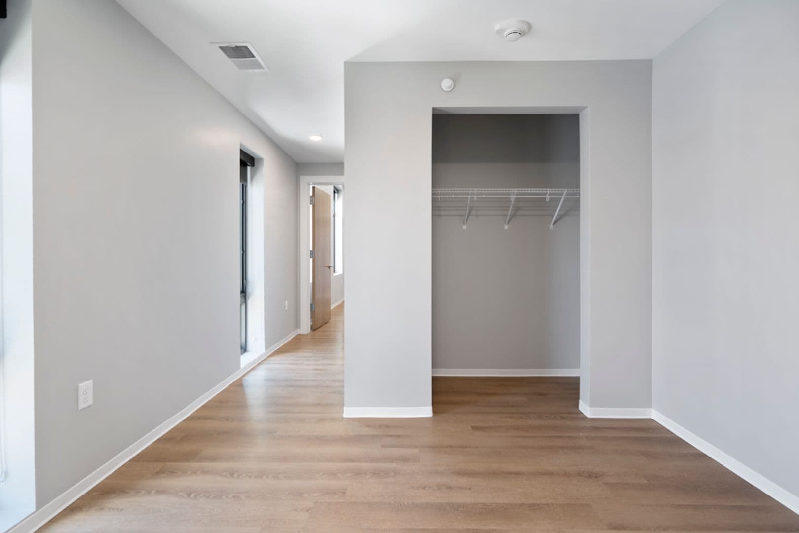 Stevens Point Apartment: 1020 Centerpoint Drive