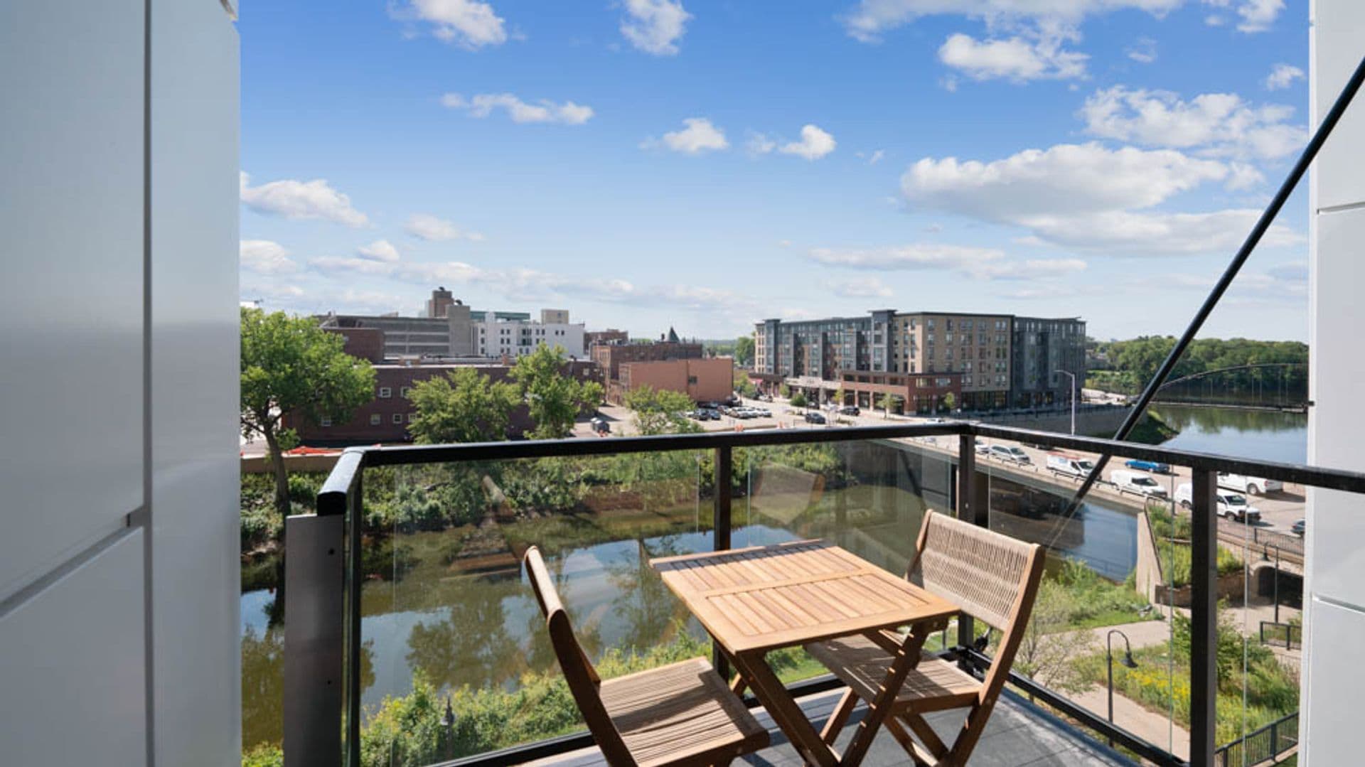 Eau Claire Apartment: 100 N Farwell Street
