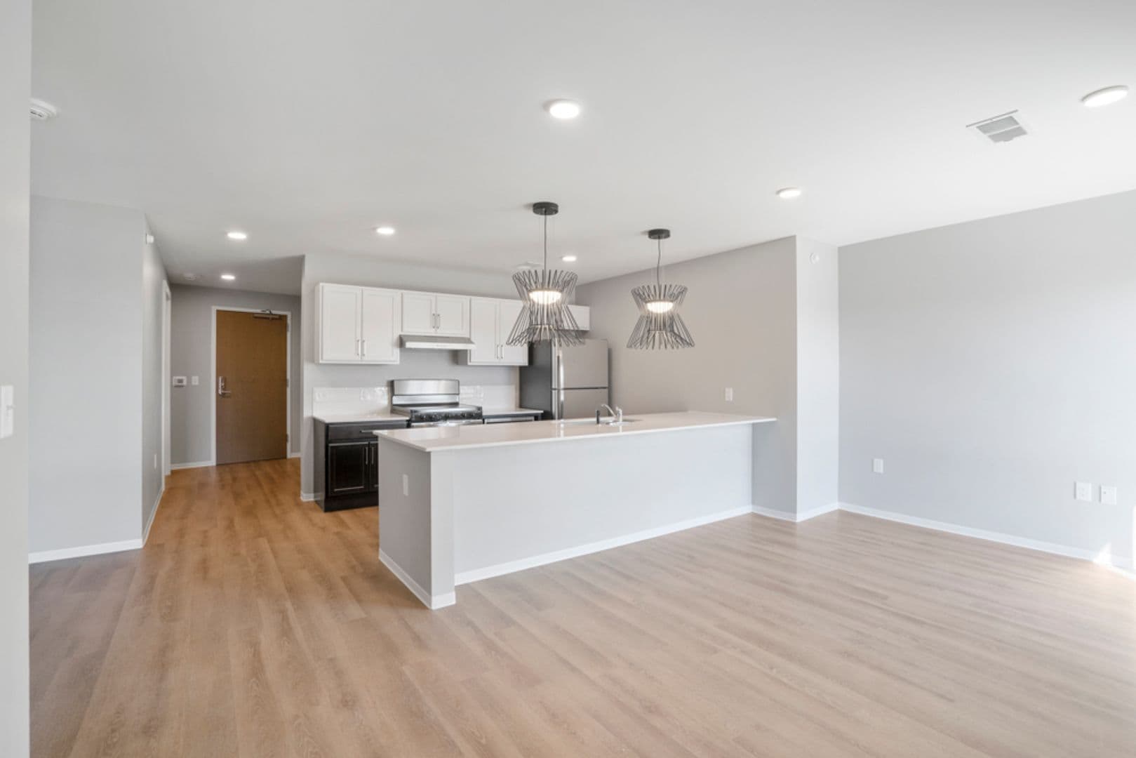Stevens Point Apartment: 1020 Centerpoint Drive