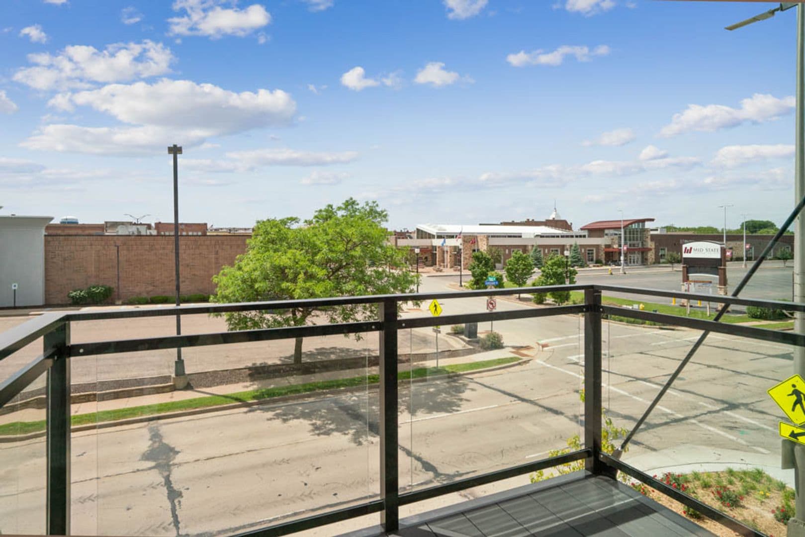 Stevens Point Apartment: 1020 Centerpoint Drive
