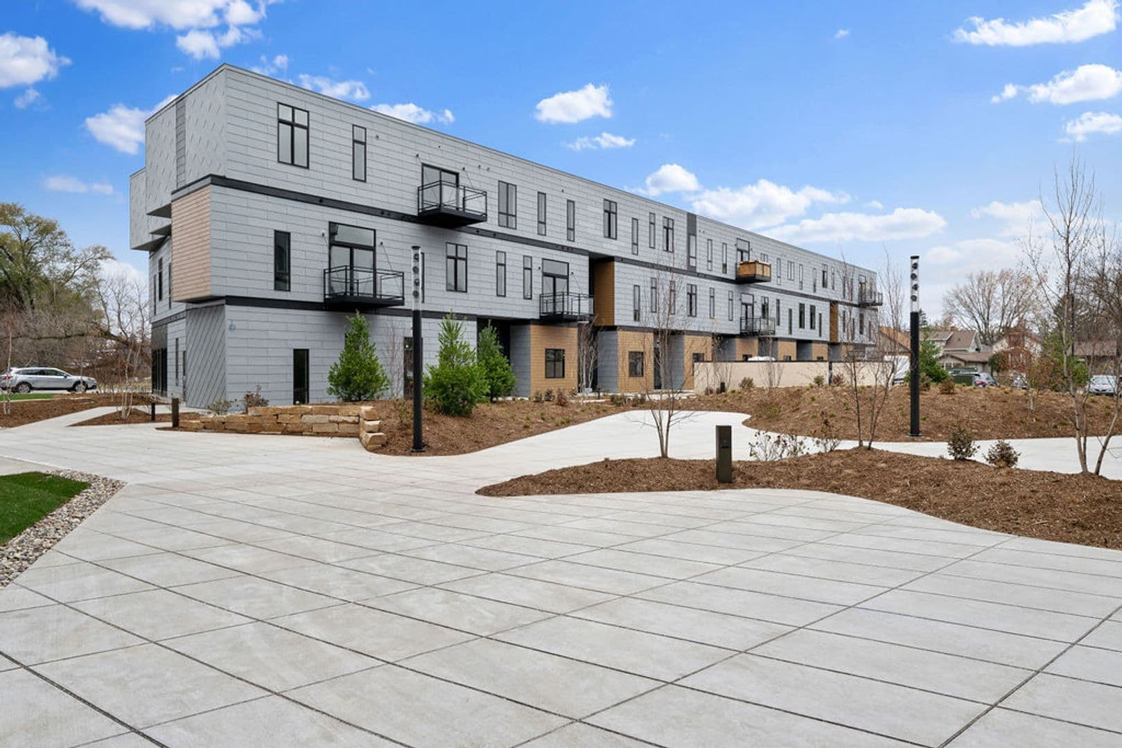 Stevens Point Apartment: 1020 Centerpoint Drive