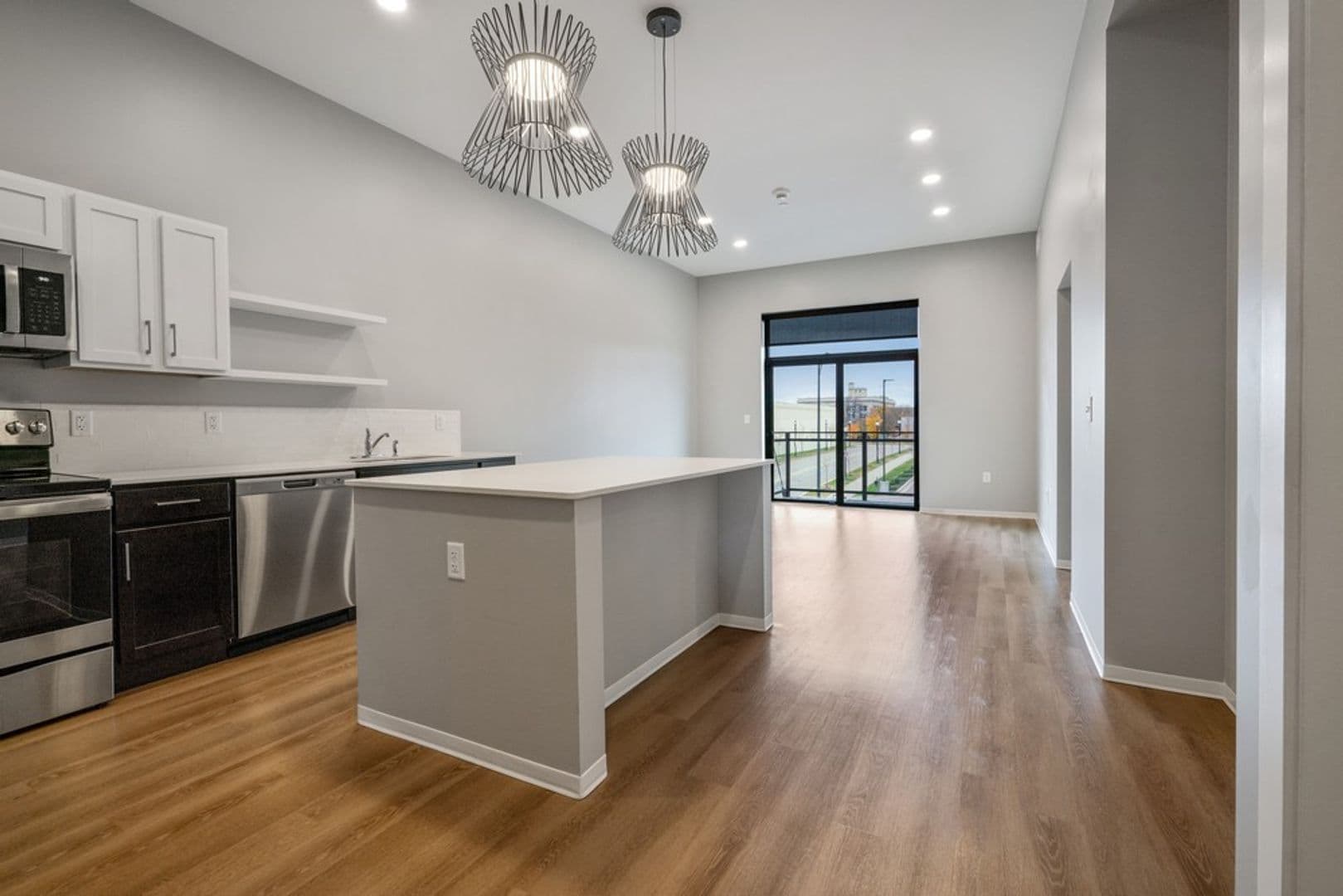 Stevens Point Apartment: 1020 Centerpoint Drive