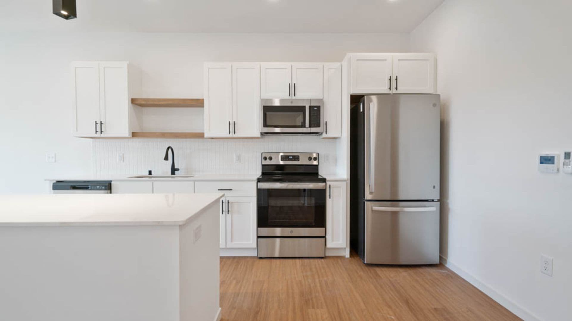 Eau Claire Apartment: 100 N Farwell Street