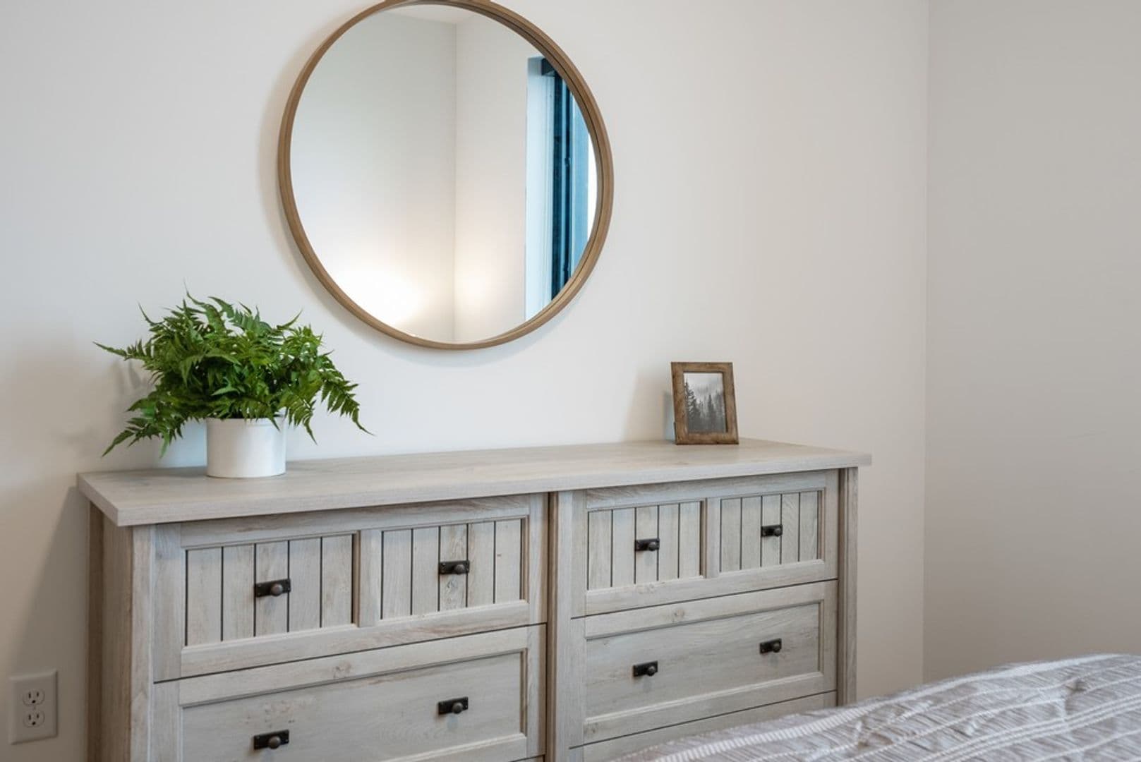 Eau Claire Apartment: 100 N Farwell Street