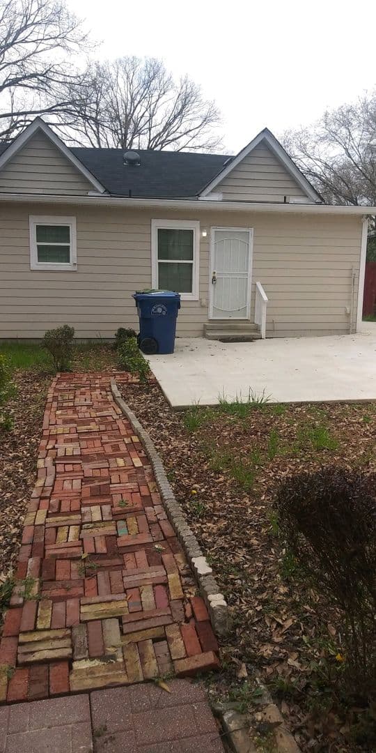 Atlanta House: 455 Oliver Street NW