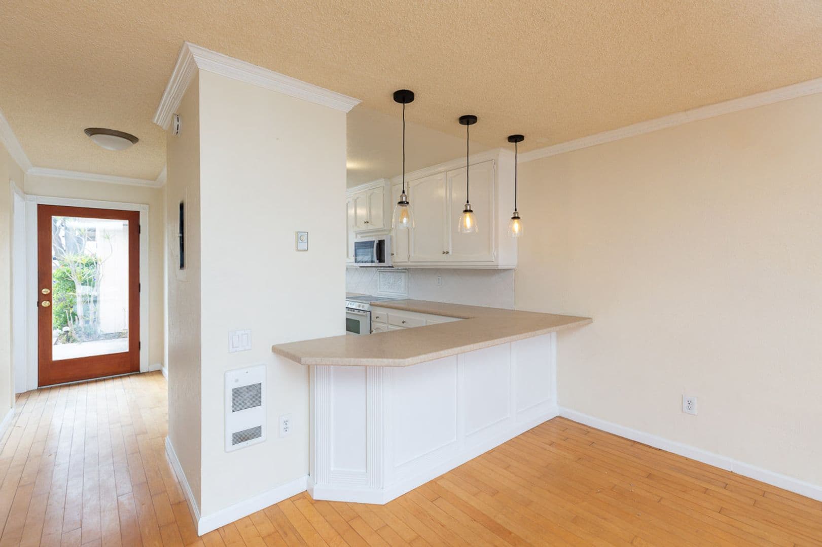 San Diego Townhome: 11178 Poblado Road