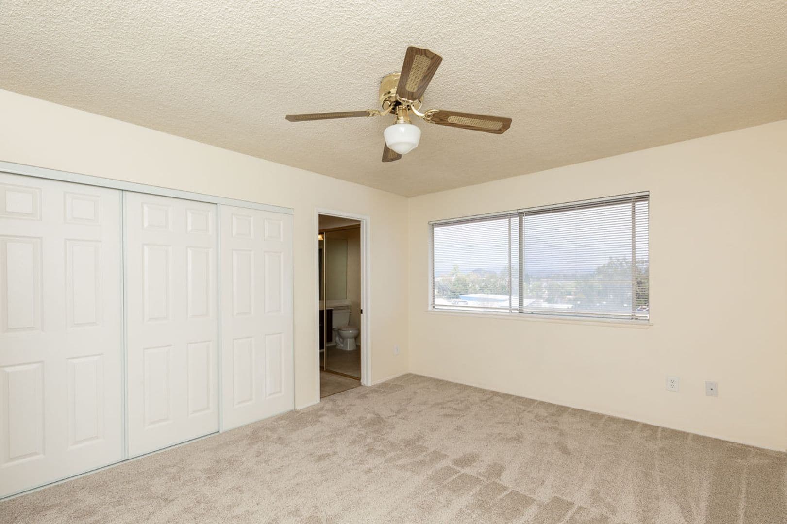 San Diego Townhome: 11178 Poblado Road