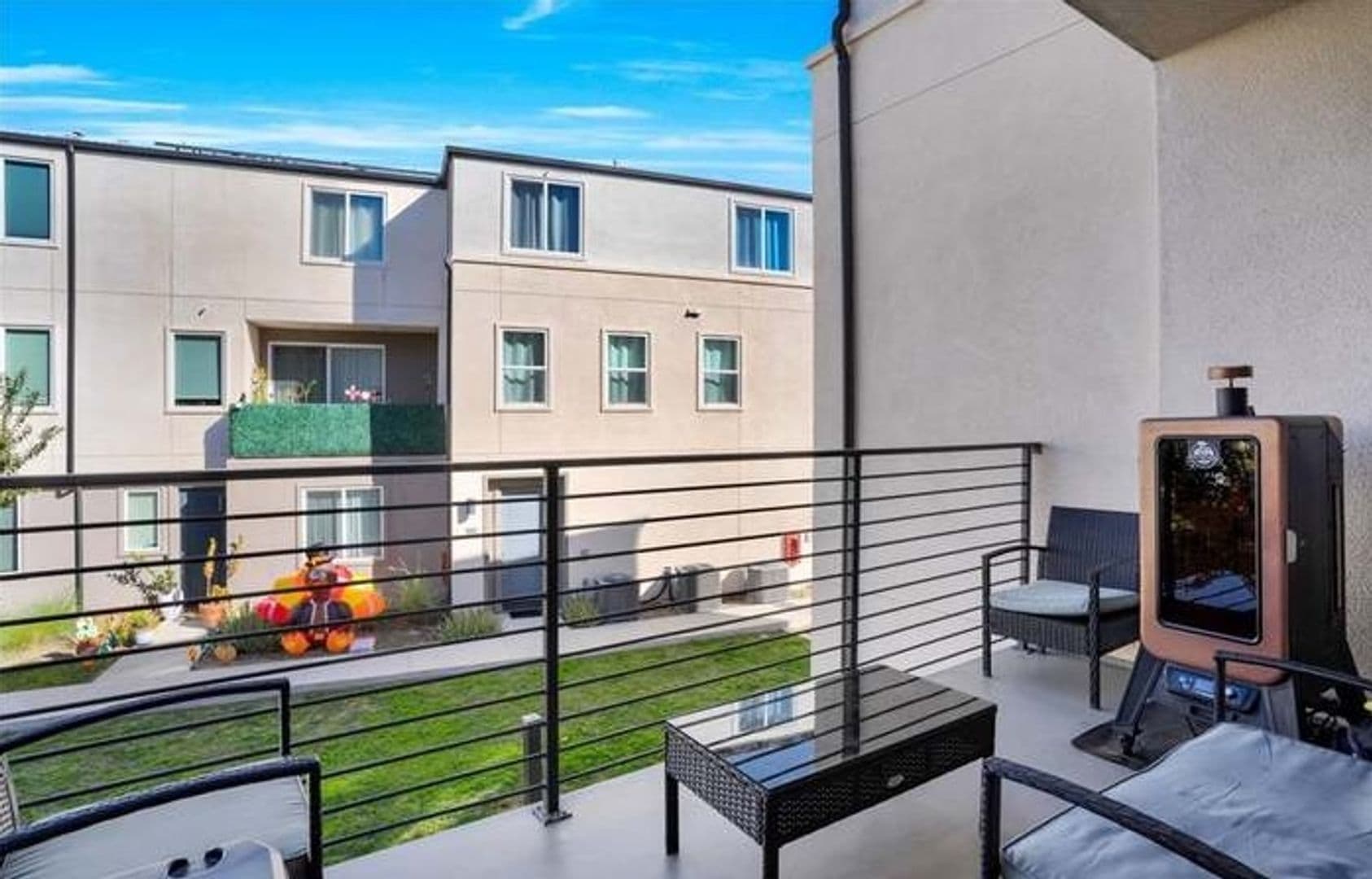 San Diego Condo: 5402 Calle Sandwaves Unit 165
