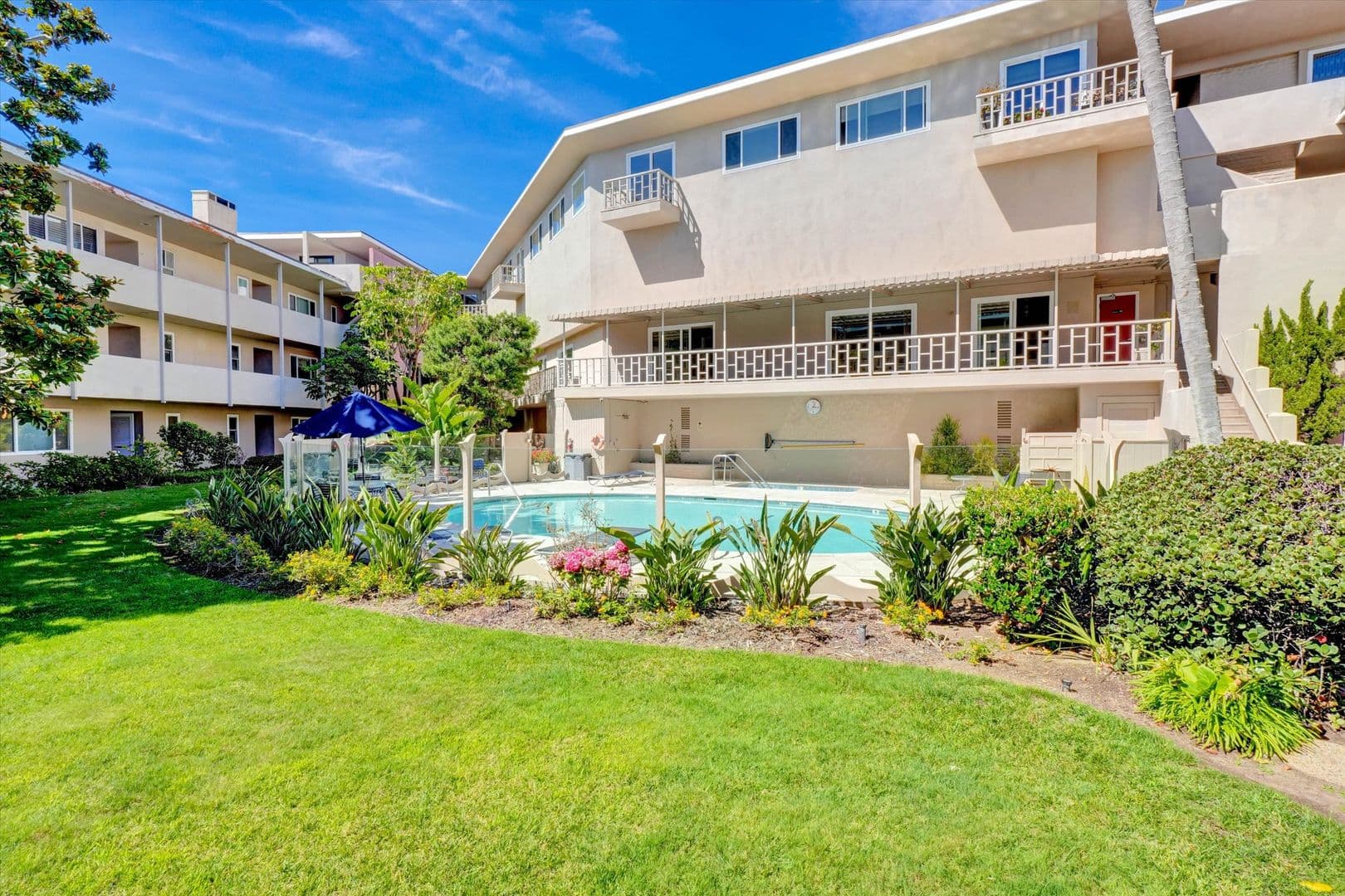 Laguna Beach Condo: 13561 Table Rock, Unit 418