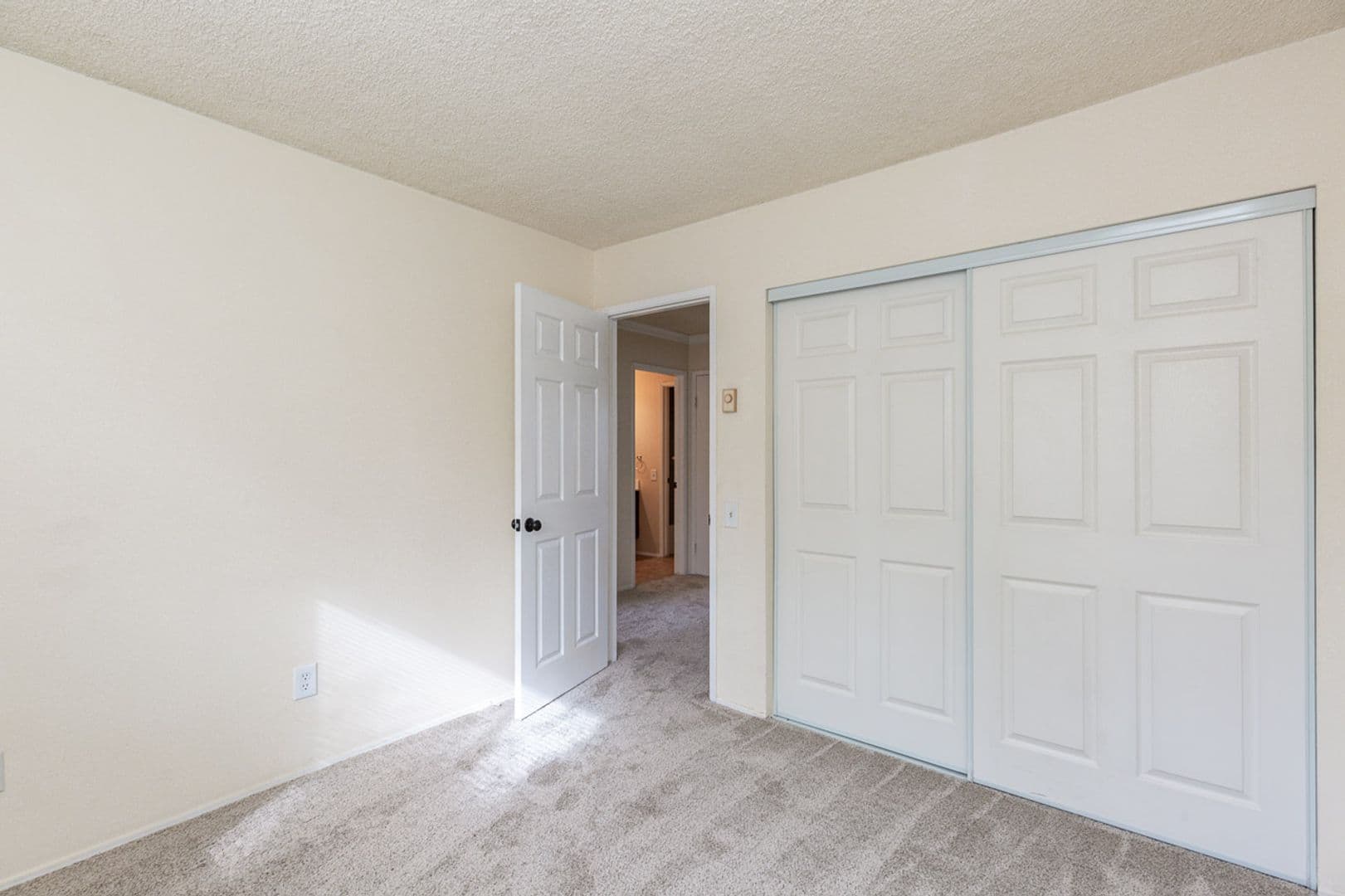 San Diego Townhome: 11178 Poblado Road