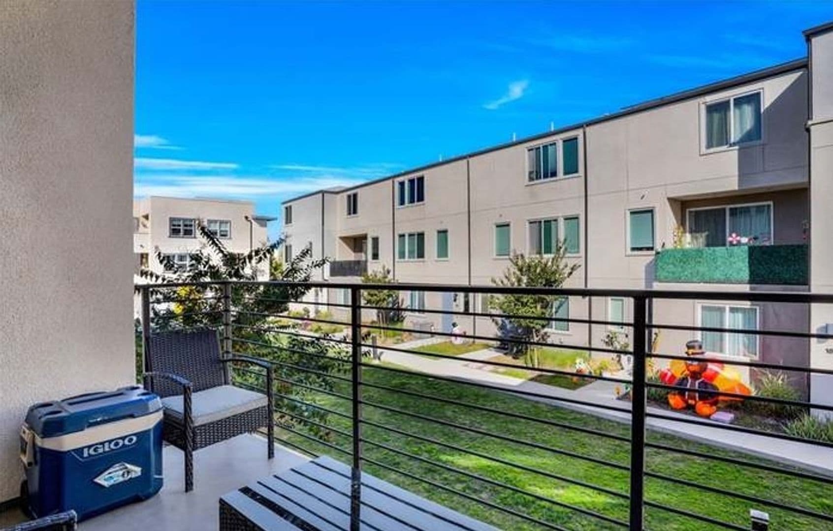 San Diego Condo: 5402 Calle Sandwaves Unit 165