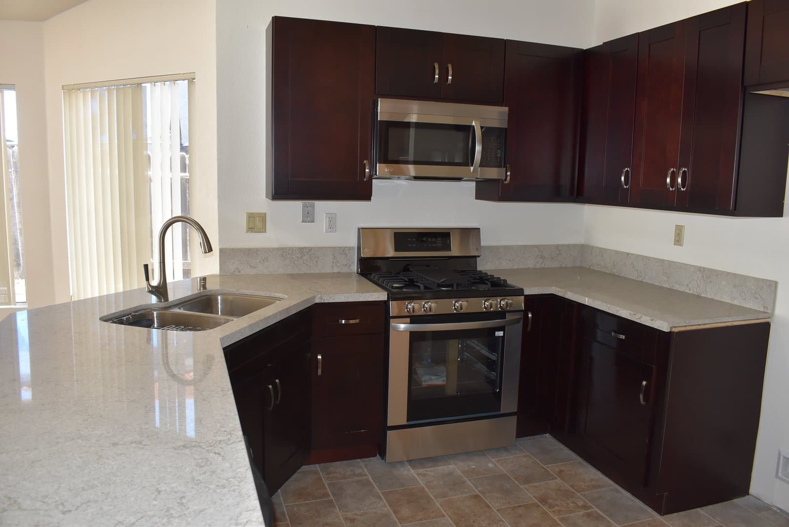 San Diego House: 8232 Torrell Way