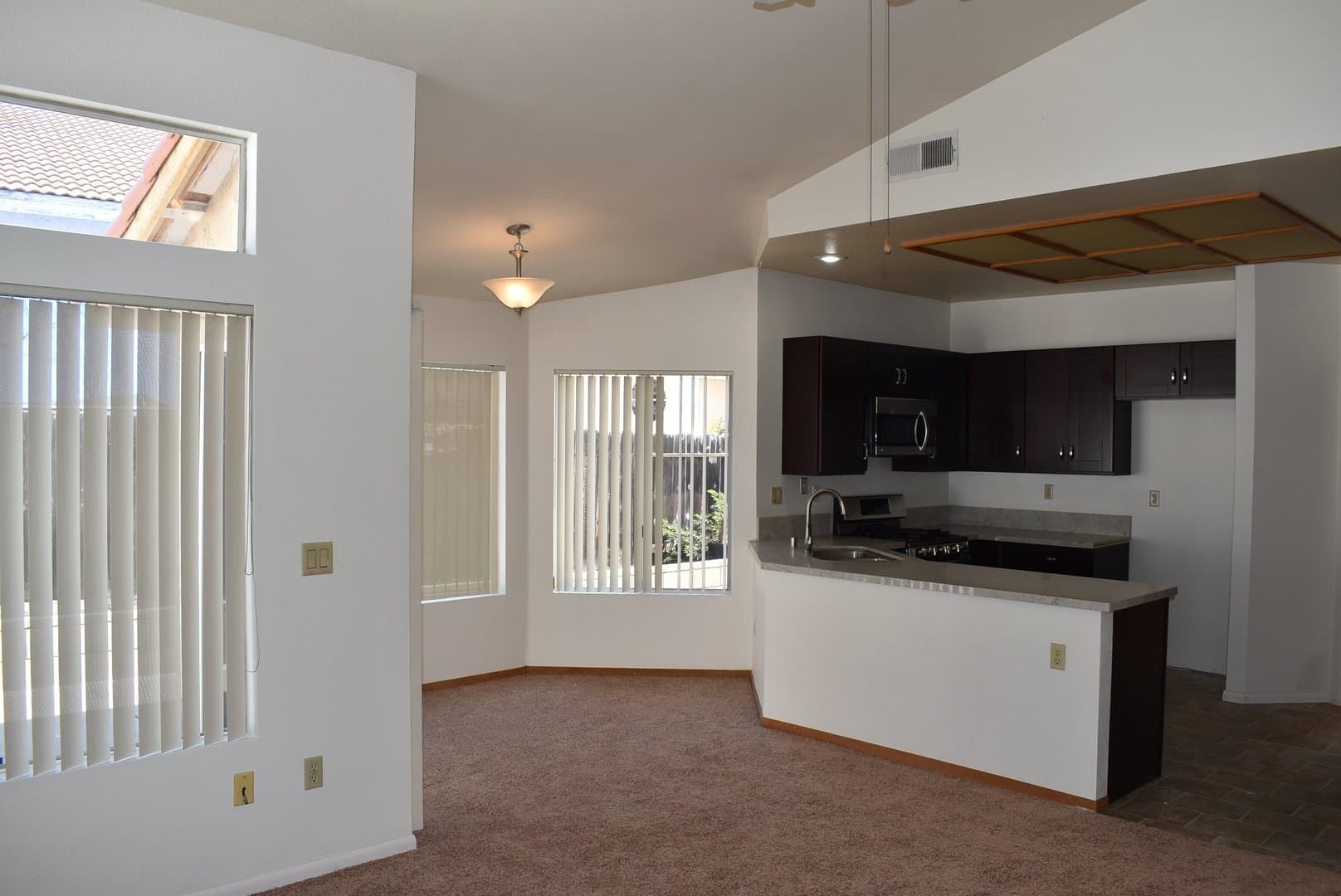 San Diego House: 8232 Torrell Way