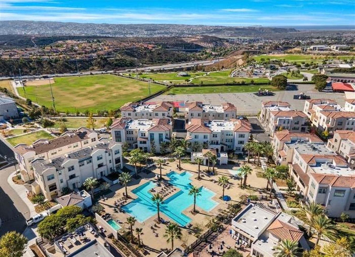 San Diego Condo: 5402 Calle Sandwaves Unit 165