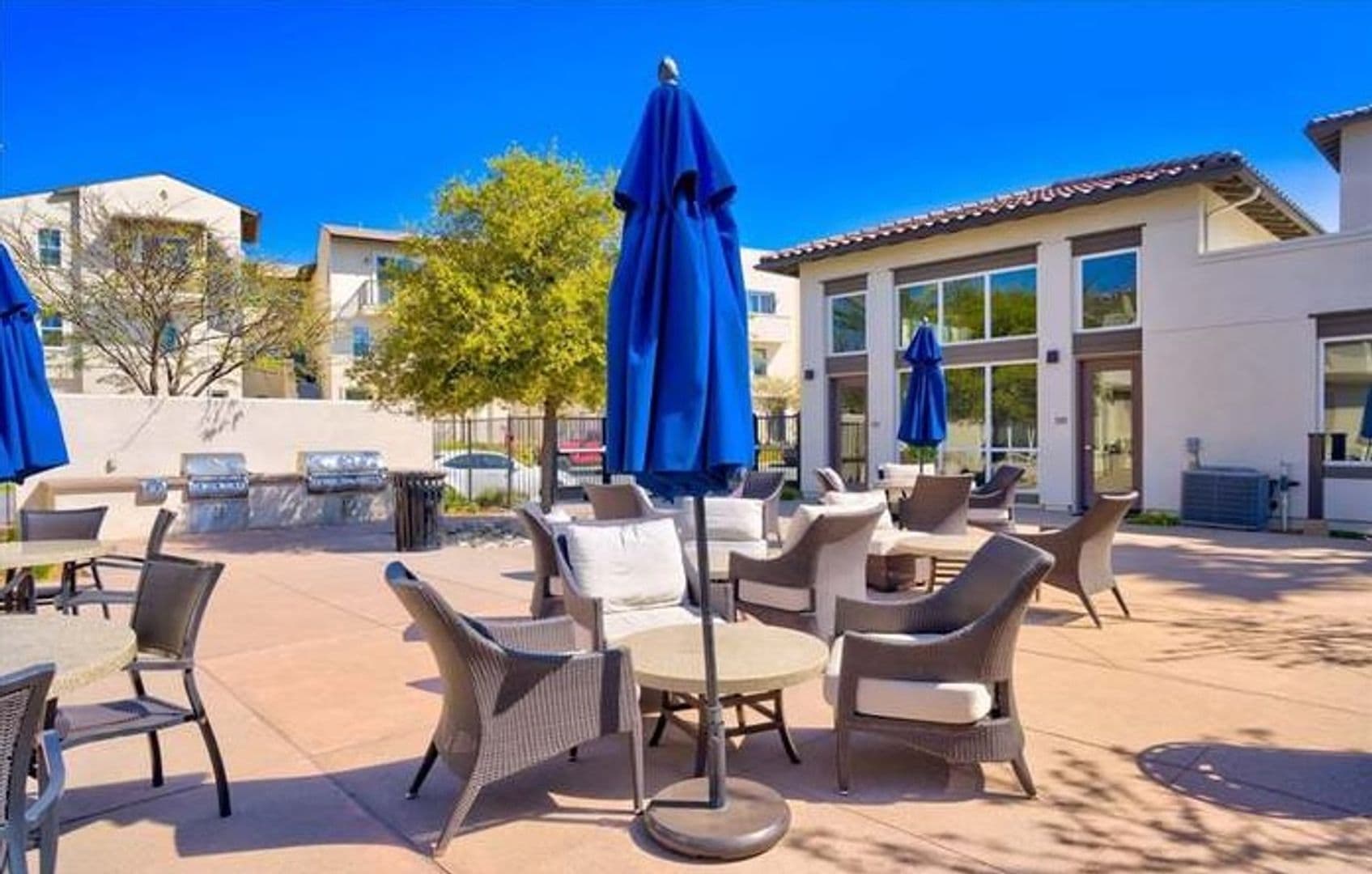 San Diego Condo: 5402 Calle Sandwaves Unit 165