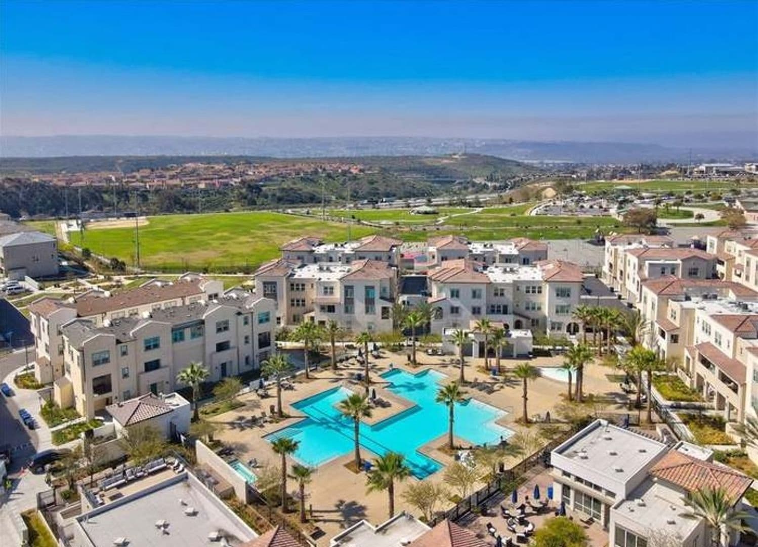 San Diego Condo: 5402 Calle Sandwaves Unit 165