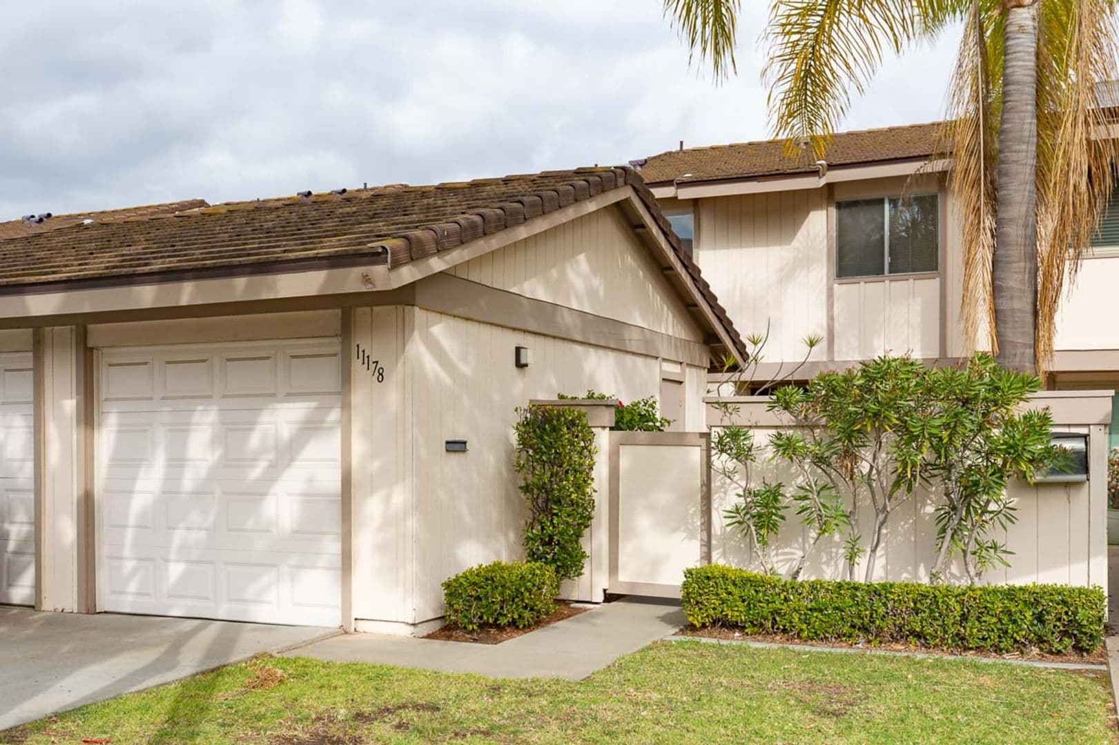 San Diego Townhome: 11178 Poblado Road