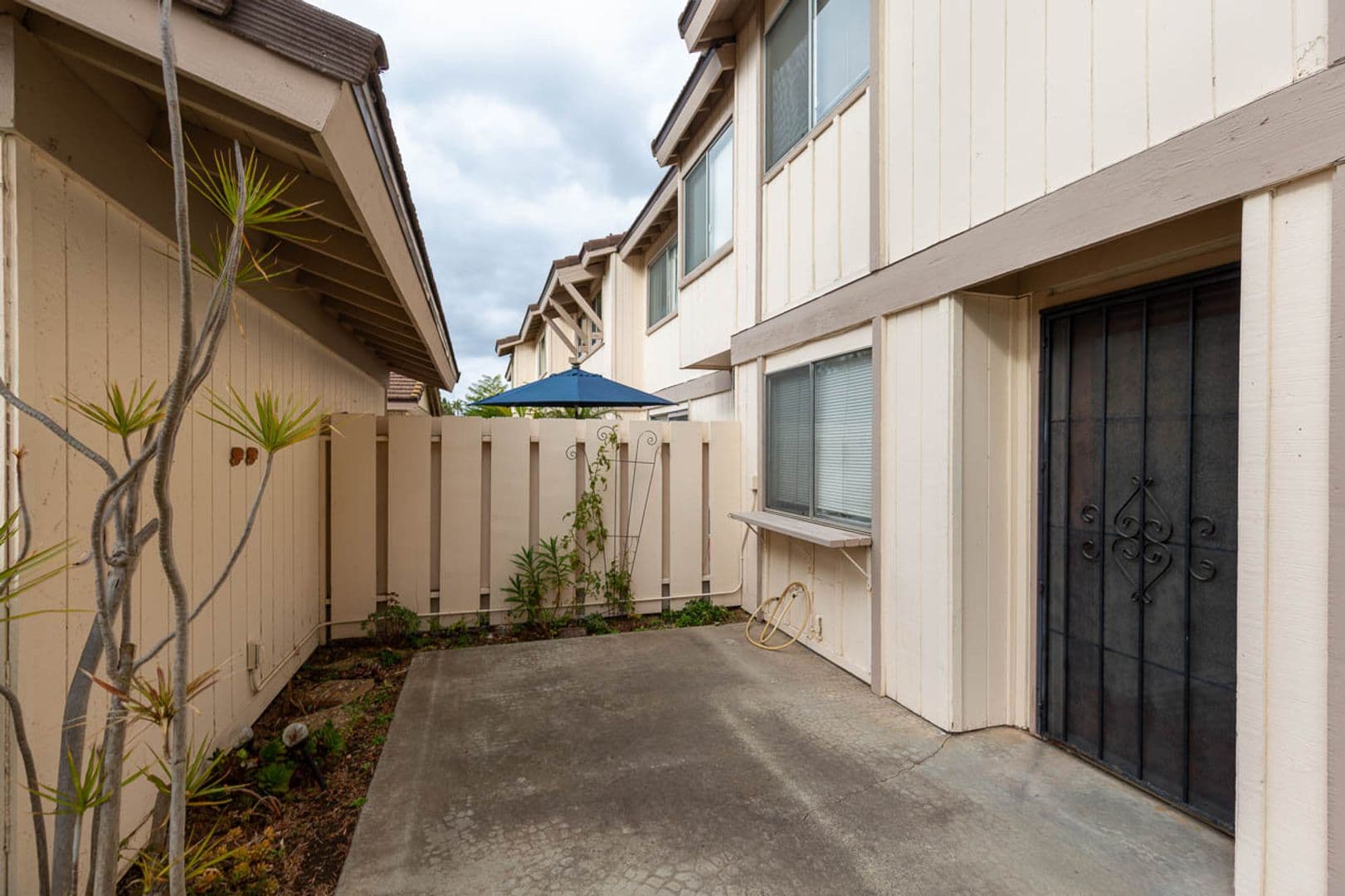 San Diego Townhome: 11178 Poblado Road