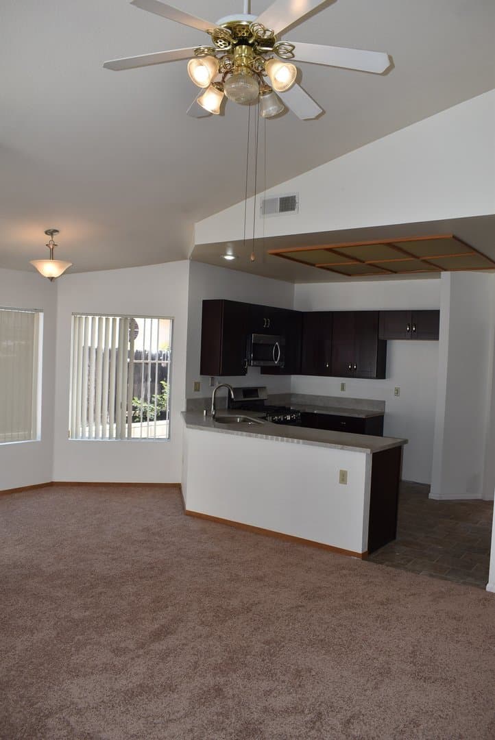 San Diego House: 8232 Torrell Way