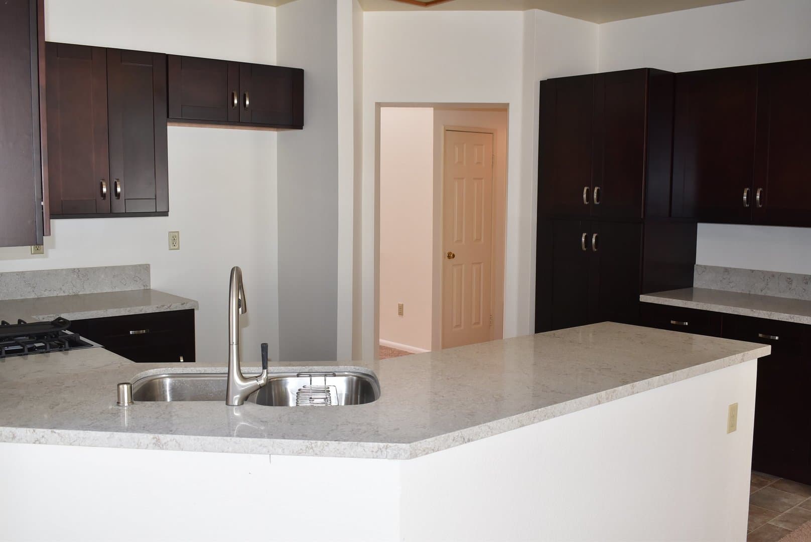 San Diego House: 8232 Torrell Way