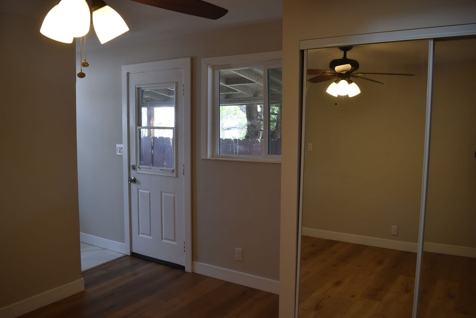 Lakeside House: 13037 Julian Ave -ADU