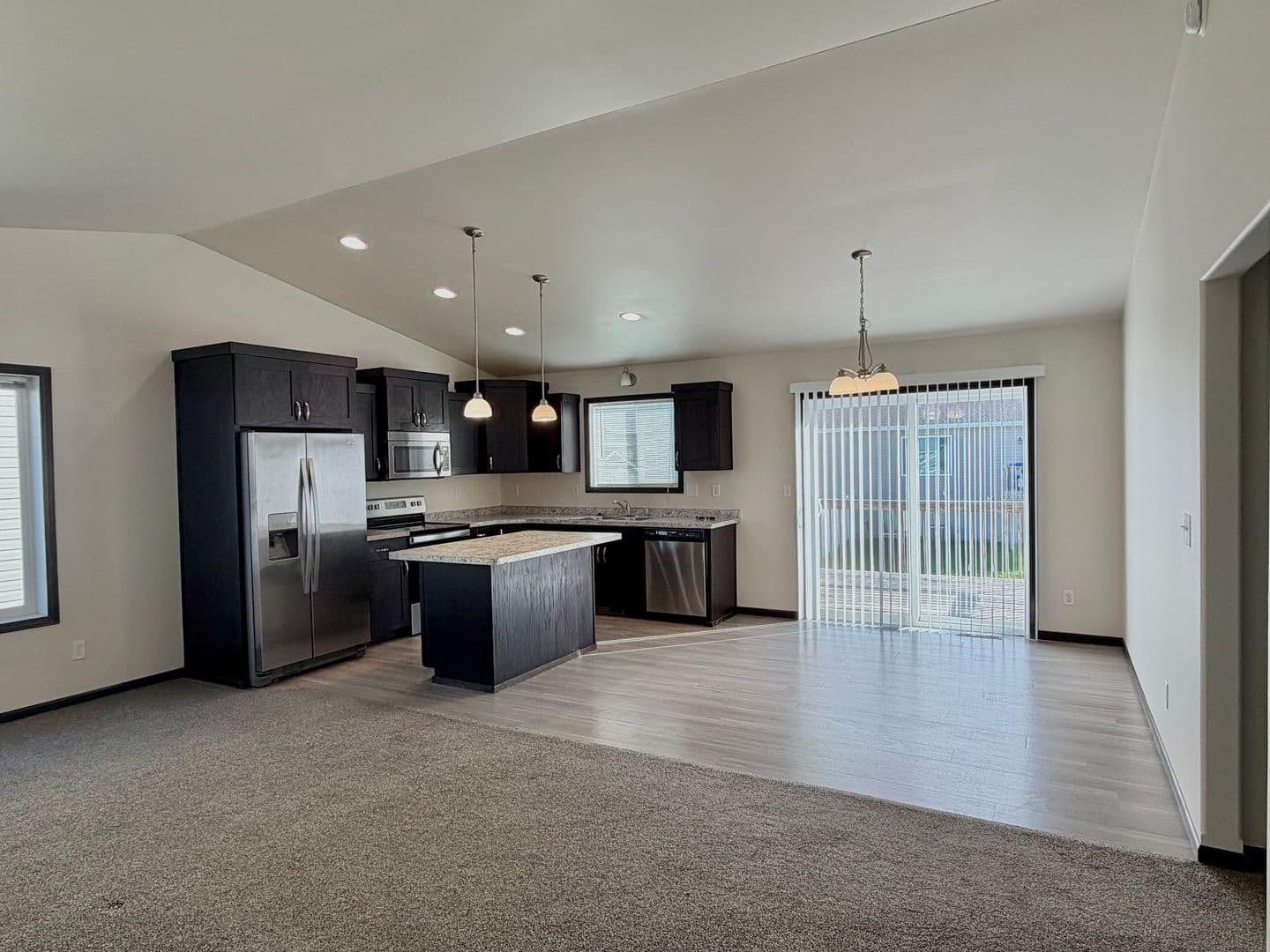 West Fargo House: 951 Eaglewood Ave W