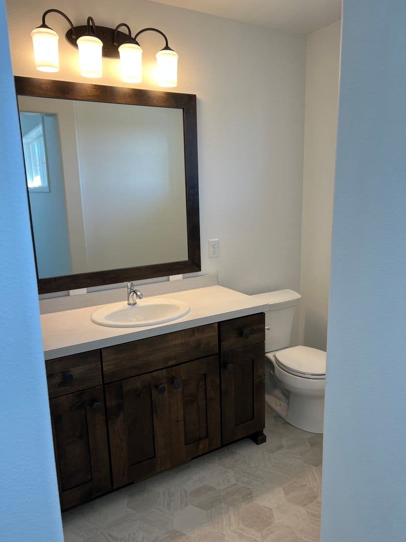 Fargo House: 6510 28th St S