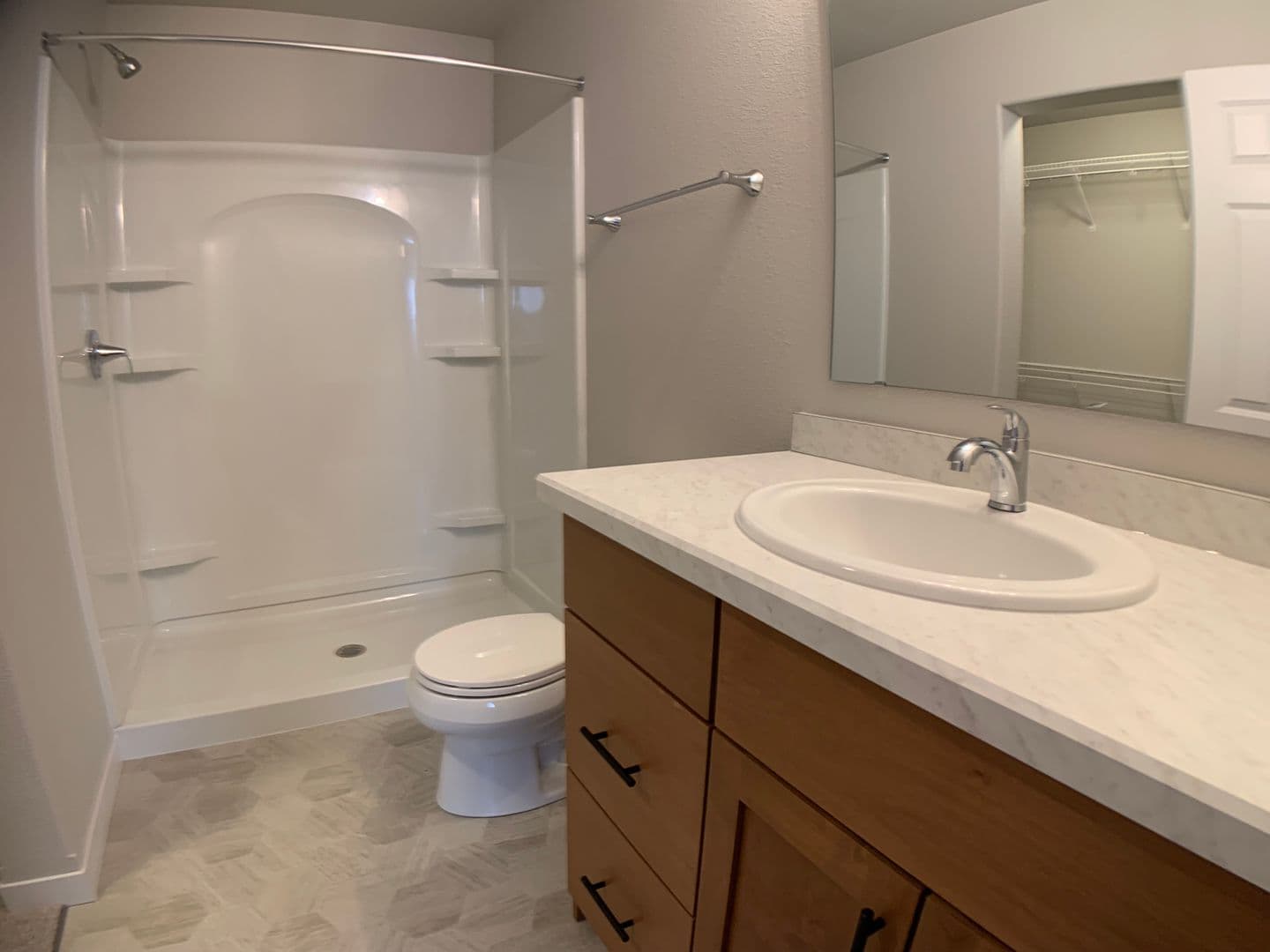 Moorhead Townhome: 1701-1919 Johnson Dr S