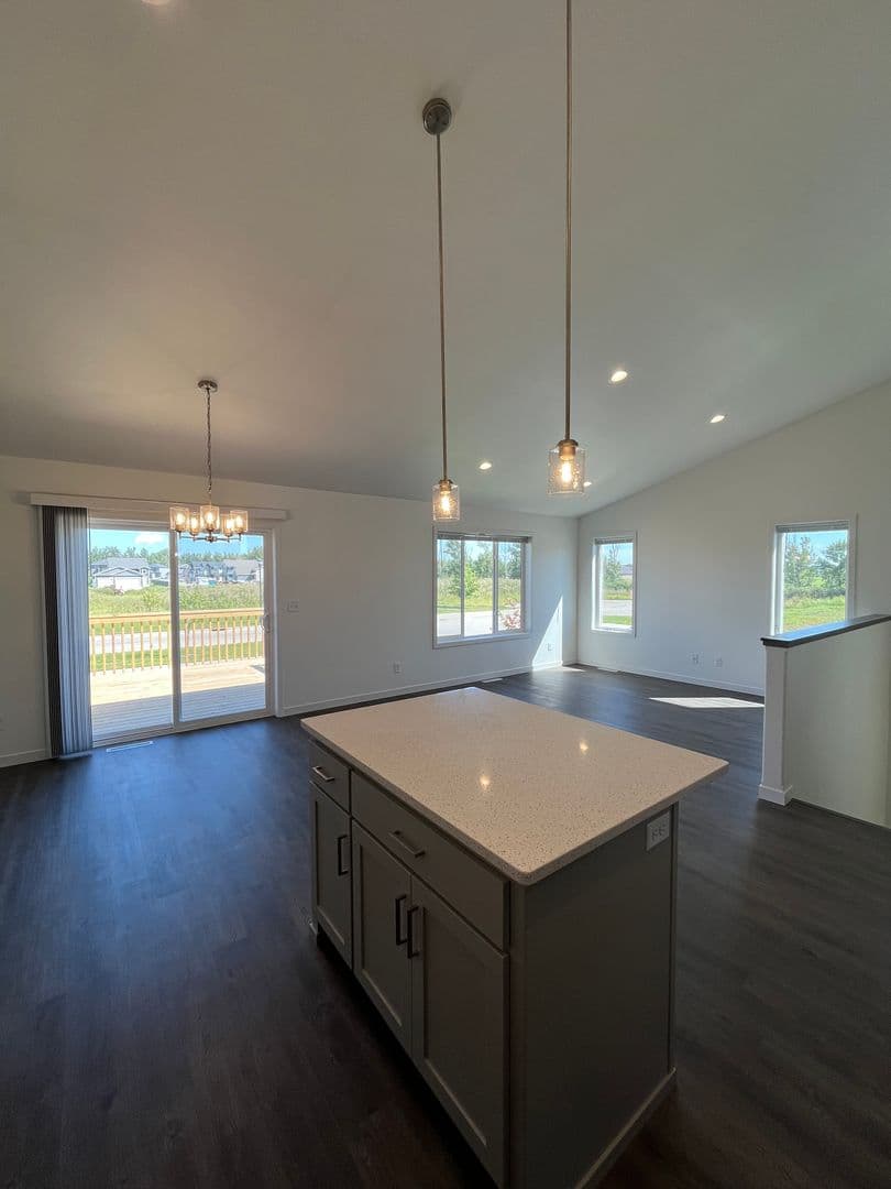 West Fargo Townhome: 950 61st Ave W - 5837 James Dr W