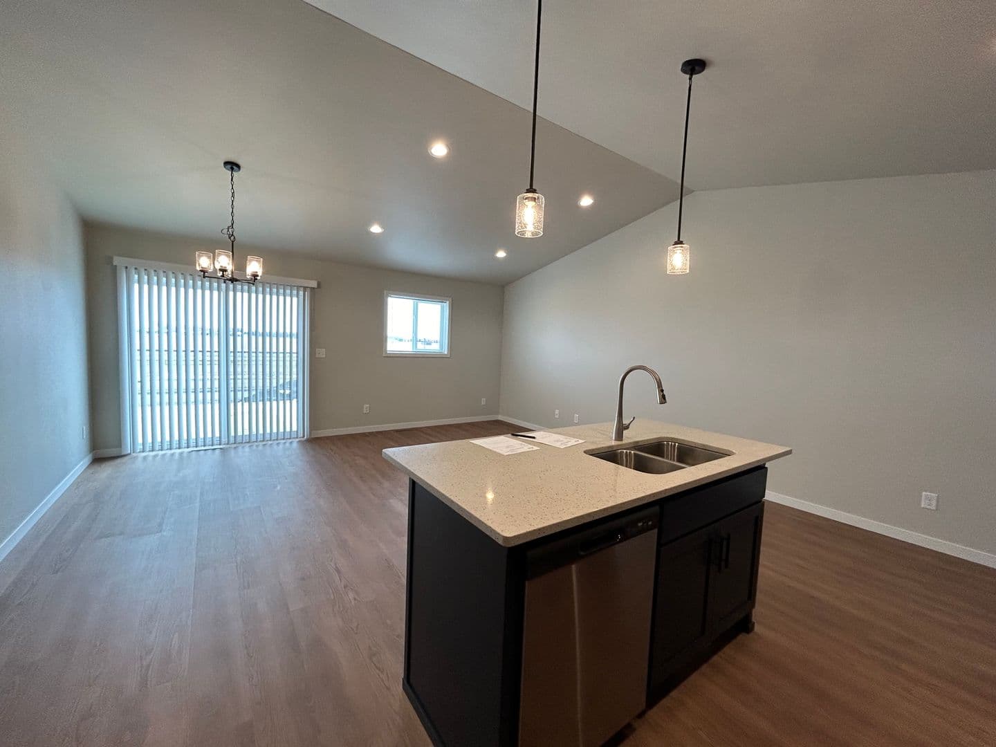 Moorhead Townhome: 3602-3890 19th St S