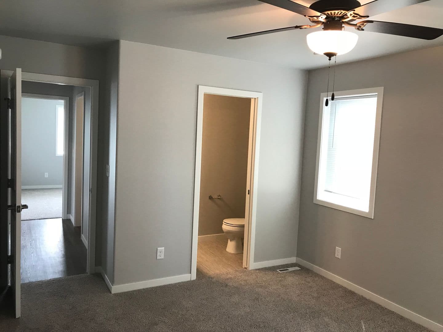 Moorhead House: 4205 14th Ave S