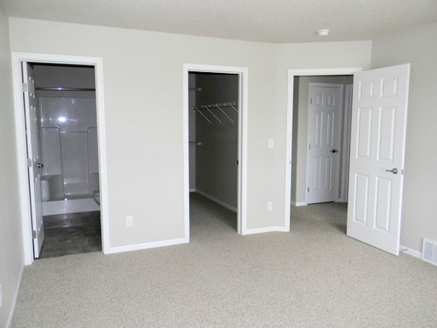 Fargo Townhome: Bishops Blvd