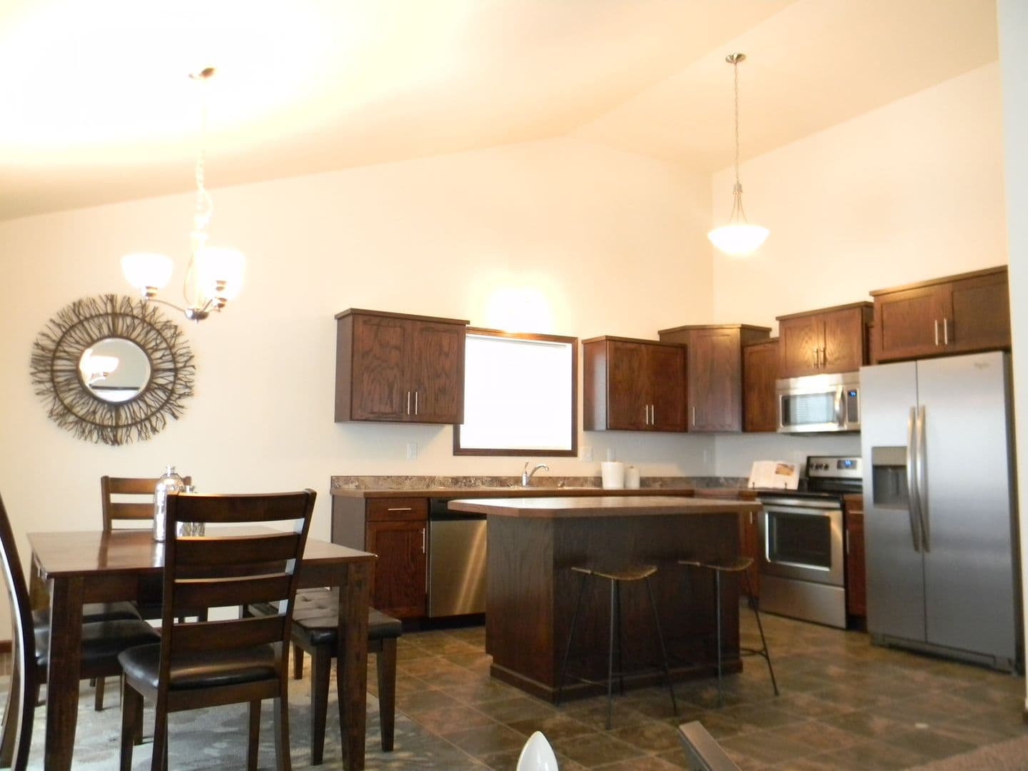 West Fargo House: 521 Foxtail Dr