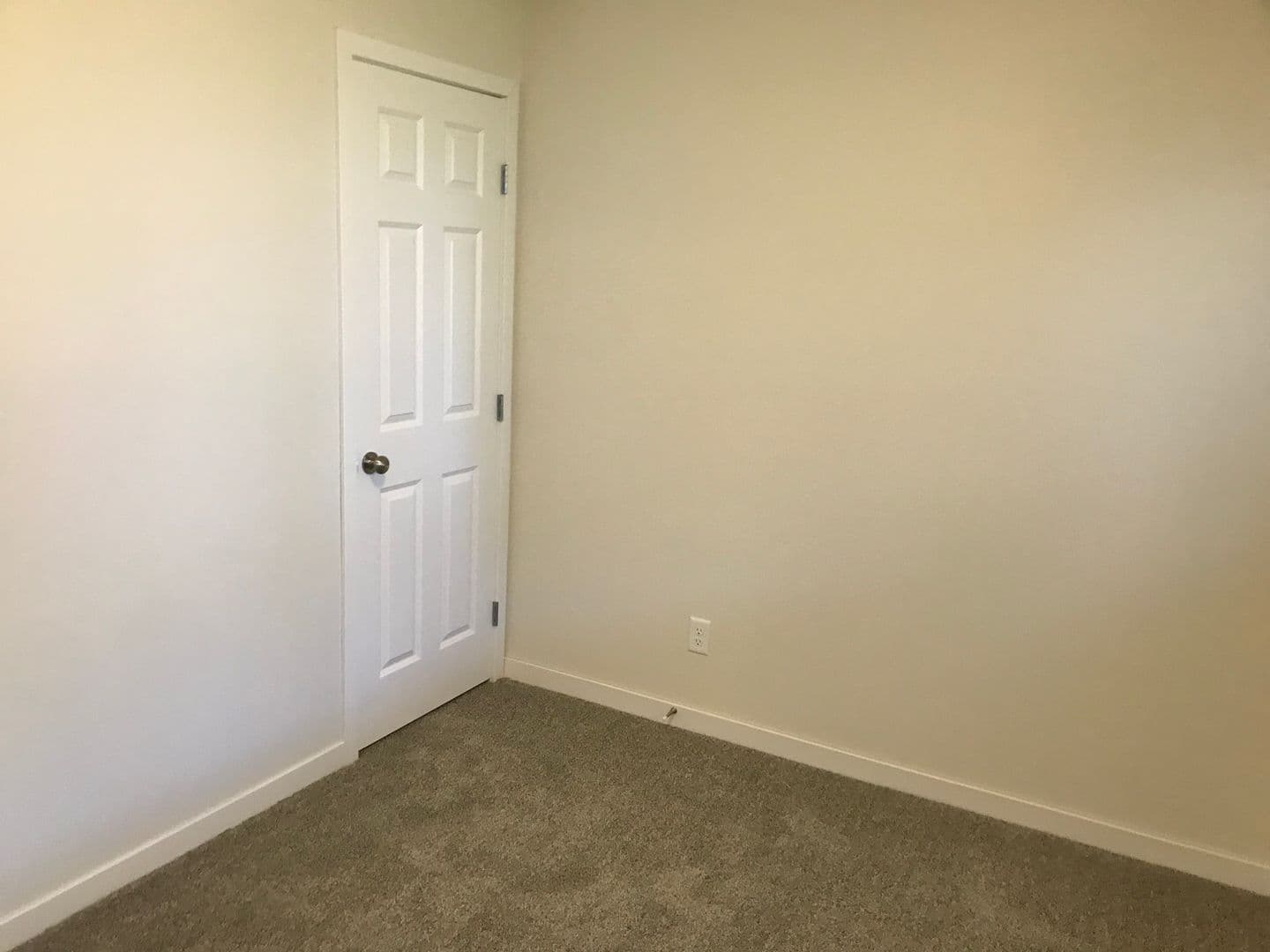West Fargo House: 2148 Allison Lane W