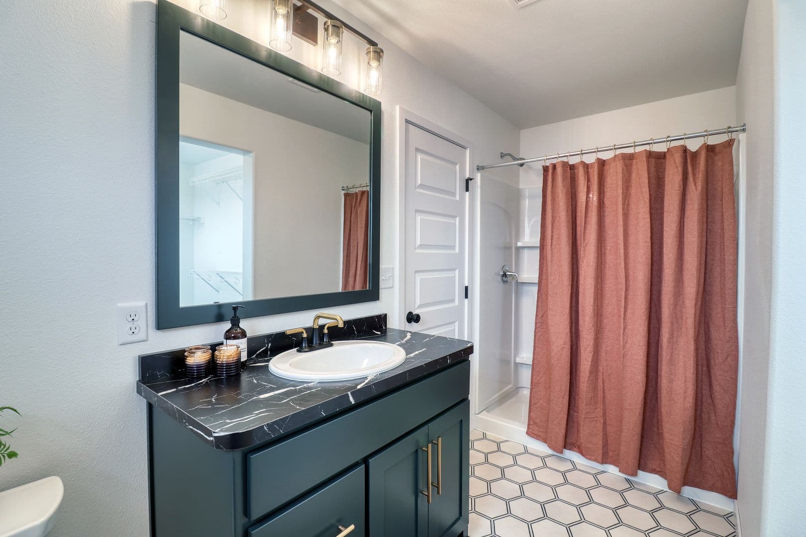 Horace House: 6739 68th Ave S