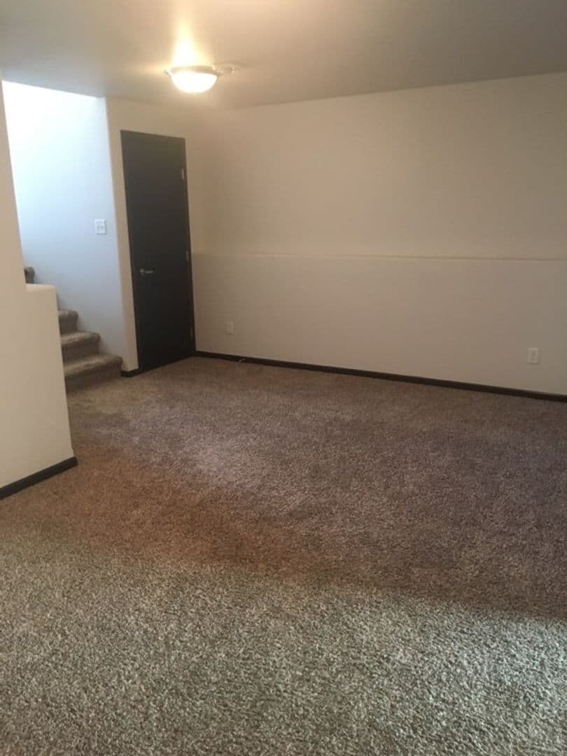 Moorhead House: 3114 27th St S