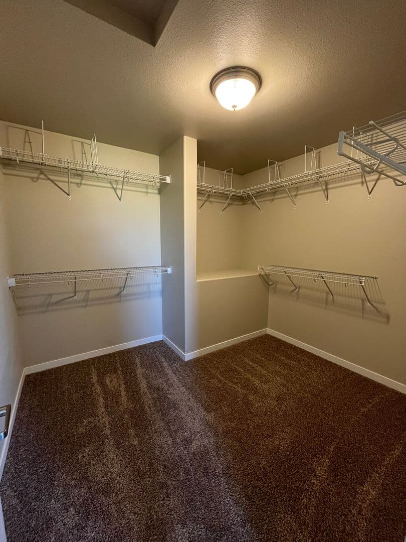 Moorhead House: 4217 14th Ave S