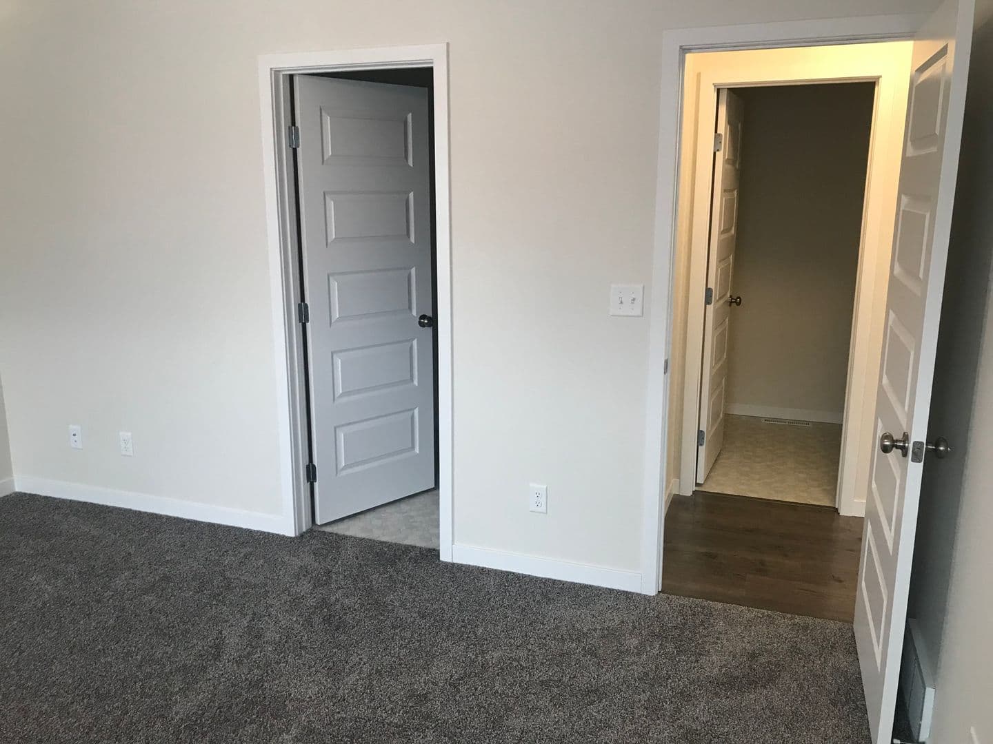 Moorhead House: 3830 17th St S