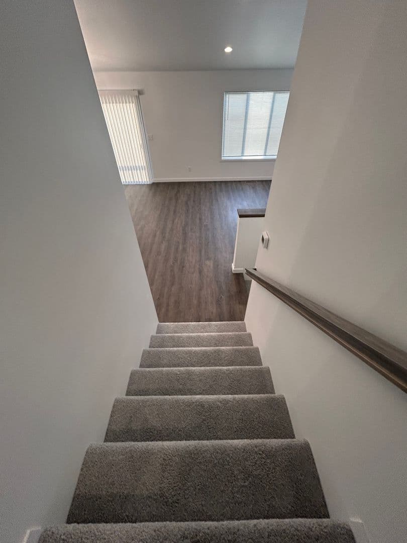 West Fargo Townhome: 891 60th Ave W
