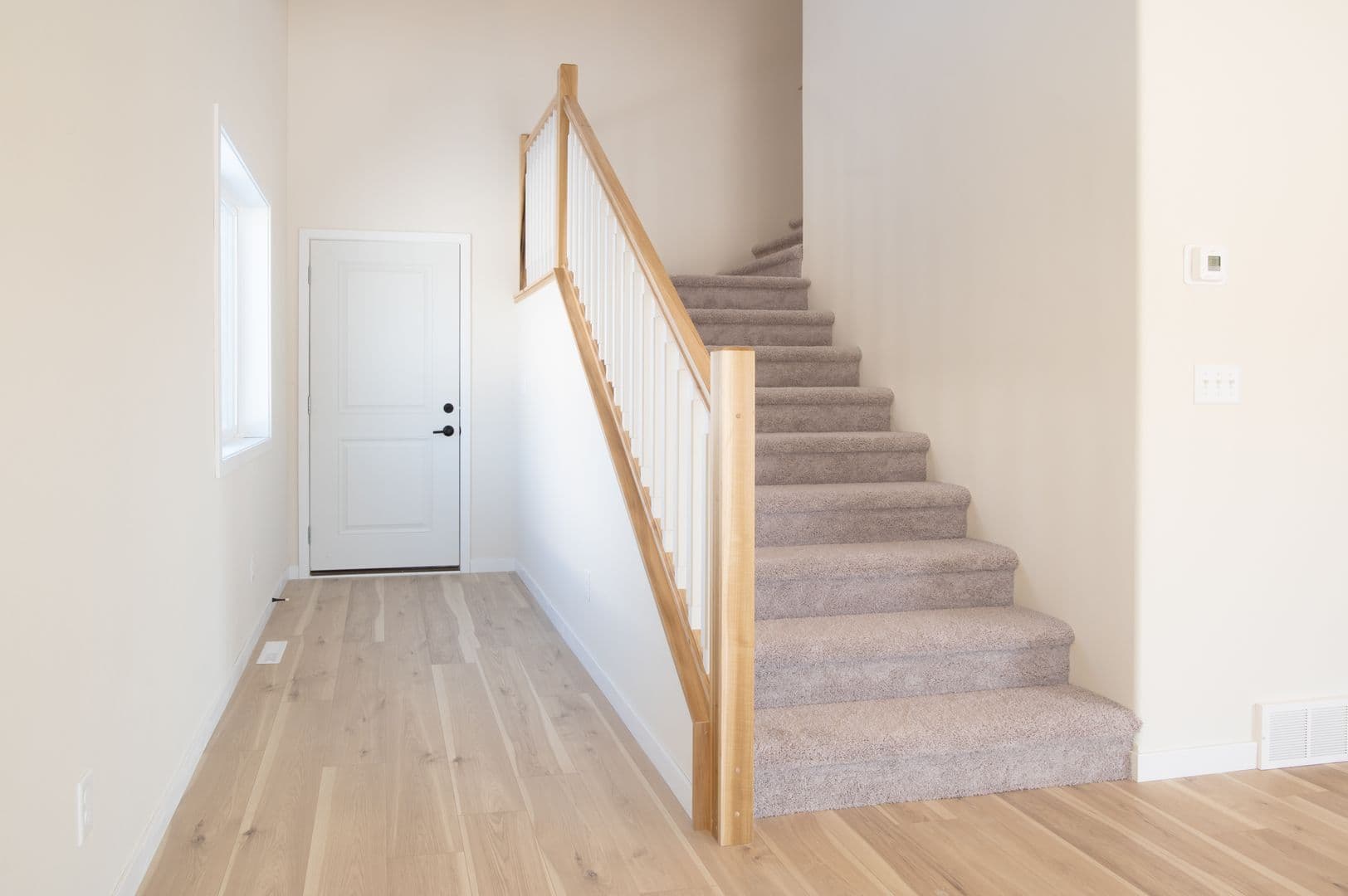 West Fargo House: 1360 Goldenwood Dr NW