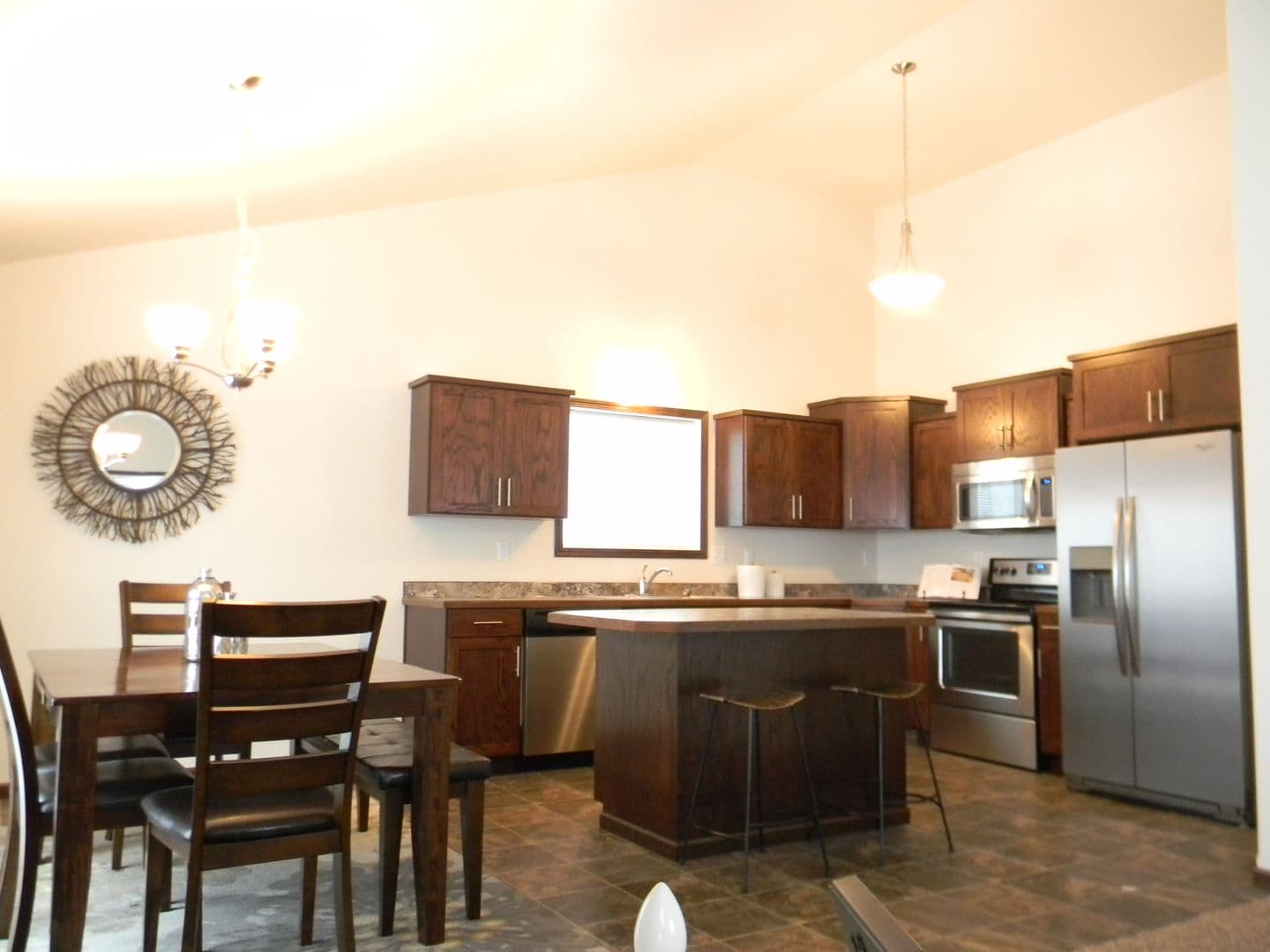 West Fargo House: 521 Foxtail Dr