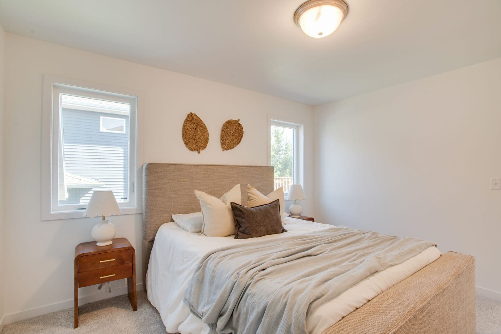 Horace House: 6729 Samuel Dr