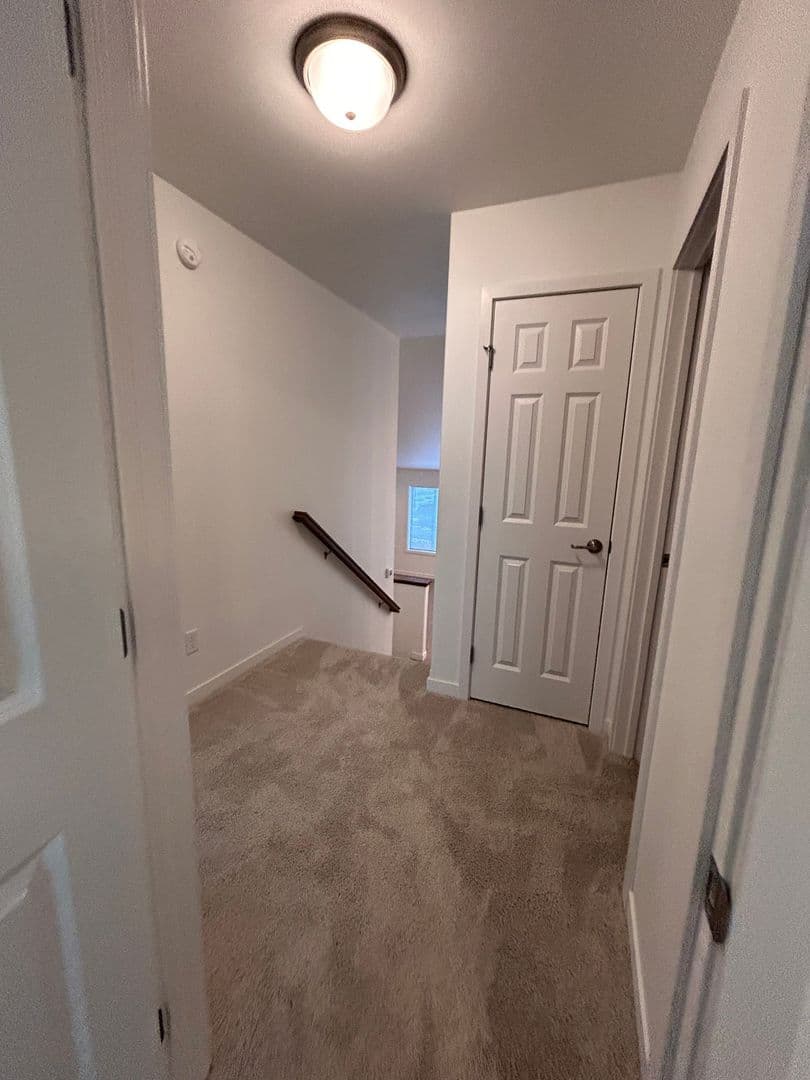 West Fargo Townhome: 950 61st Ave W - 5837 James Dr W