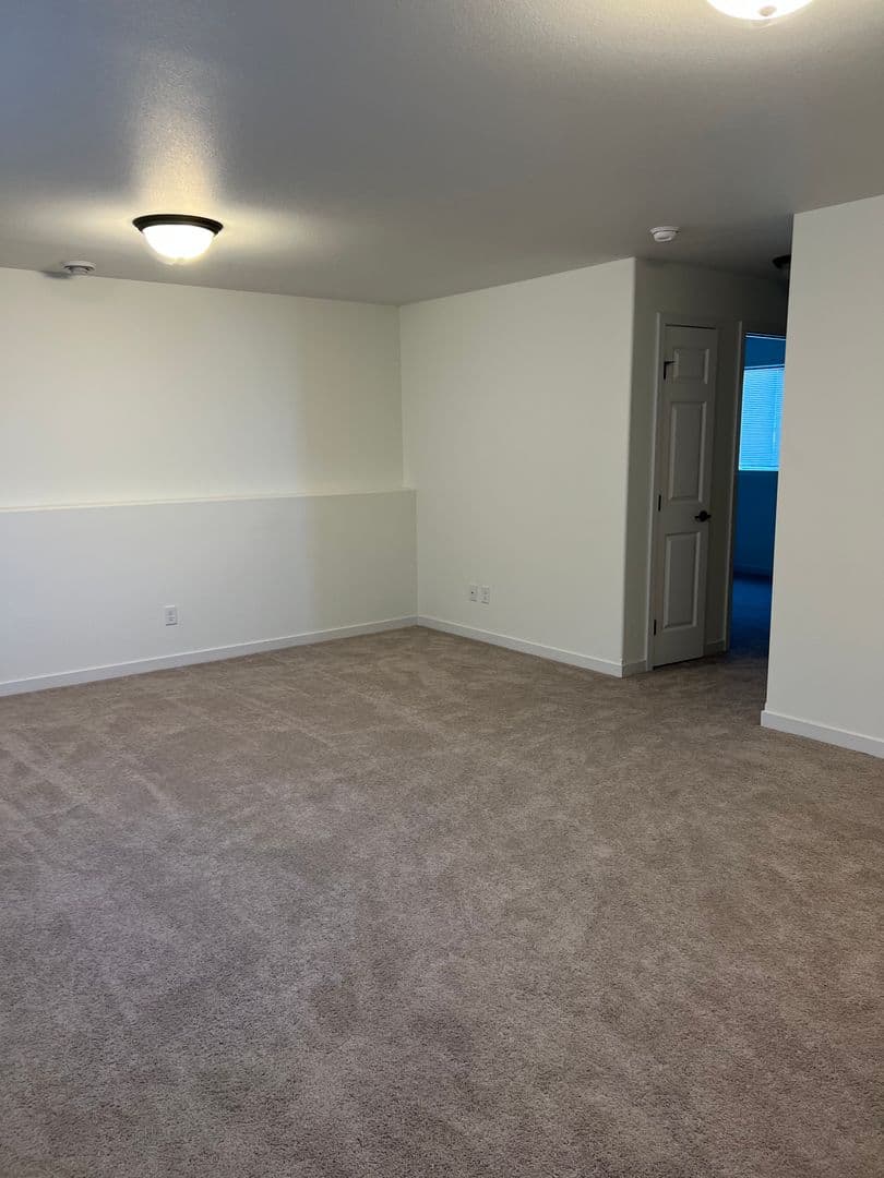 Fargo House: 6510 28th St S