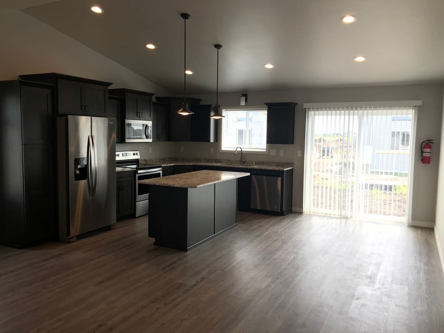 Moorhead House: 4205 14th Ave S